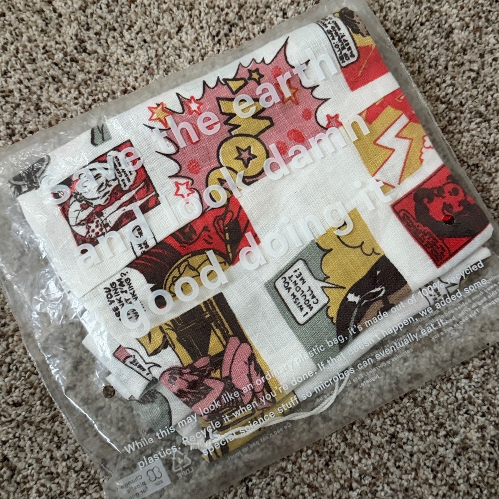 NWT Reformation Vio Linen Top Comic Book - Picture 8 of 8